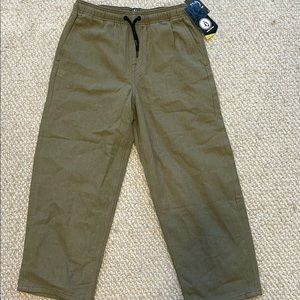 Volcom Boys Pants for SALE! Size: Youth Medium - 10)